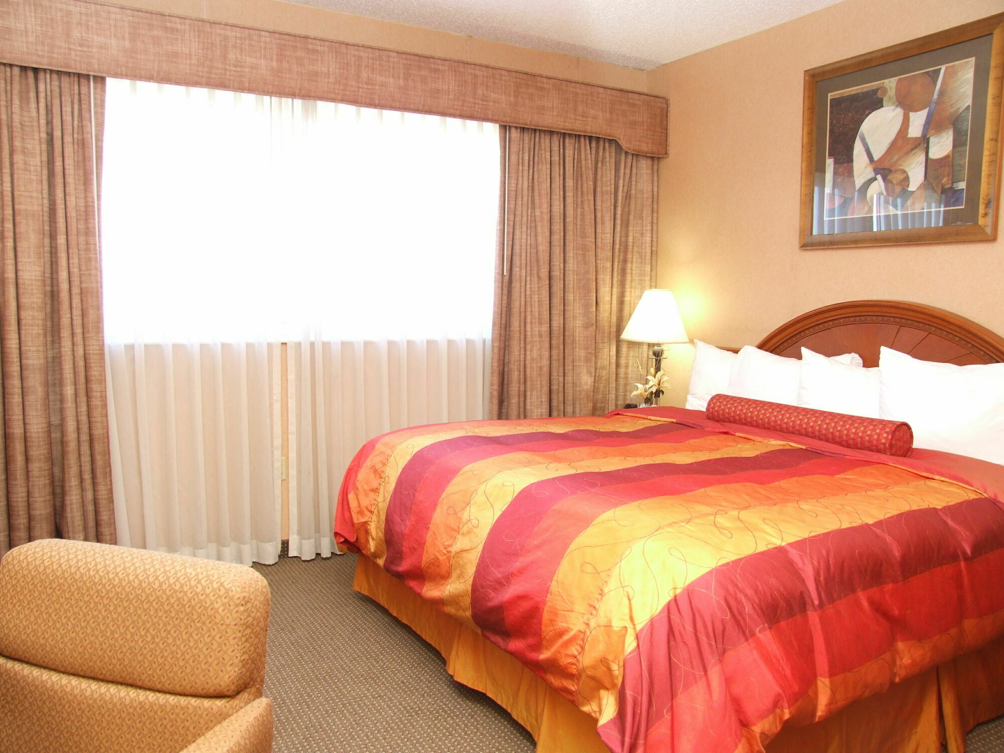 Hotel Topeka At City Center Экстерьер фото